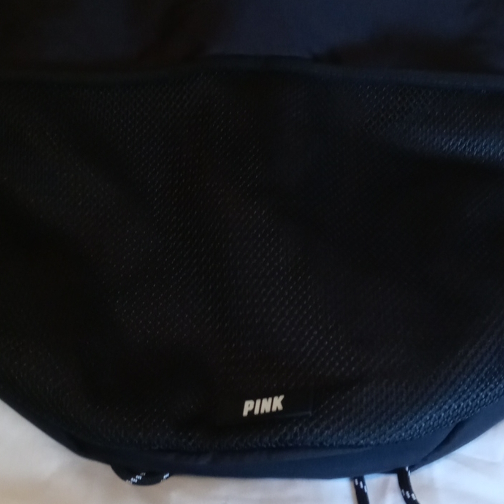 Back pack - Picture 3 of 3